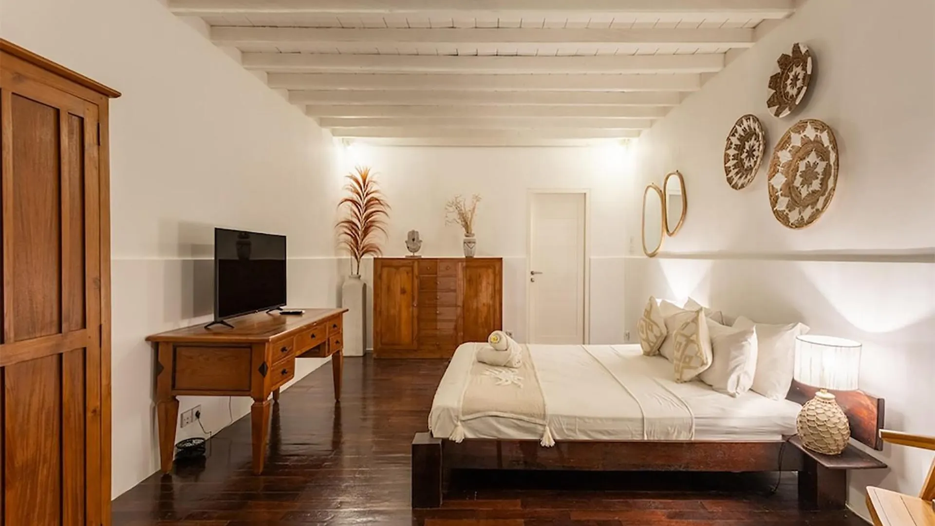 4 Bedroom Villa - Kerobokan Seminyak  Indonesia