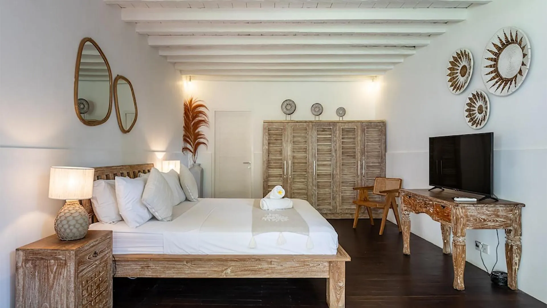 4 Bedroom Villa - Kerobokan Seminyak  0*, Seminyak (Bali) Indonesia