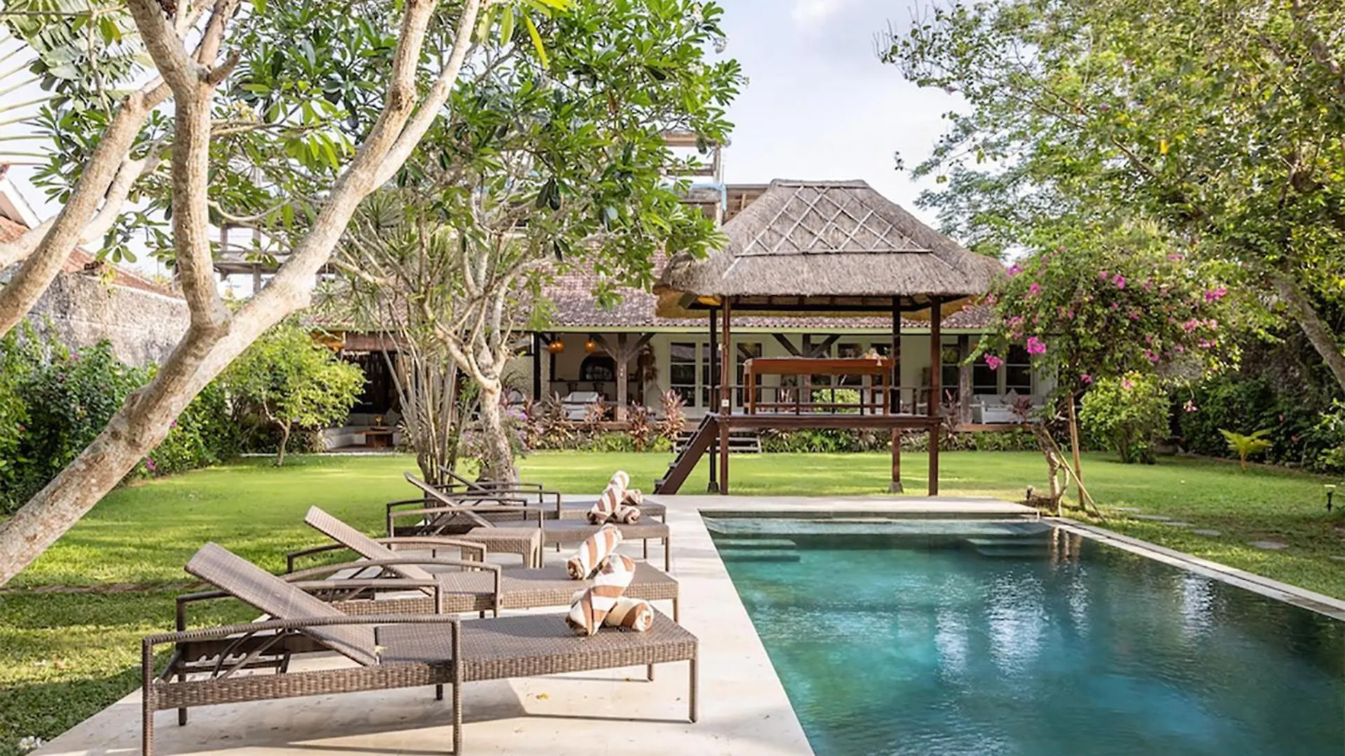 4 Bedroom Villa - Kerobokan Seminyak  0*, Seminyak (Bali) Indonesia