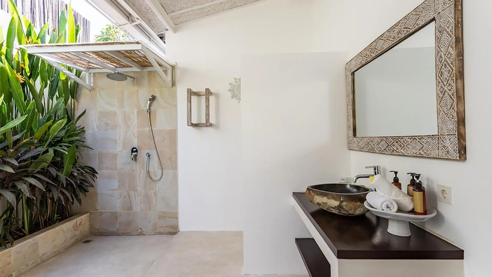 4 Bedroom Villa - Kerobokan Seminyak  Indonesia