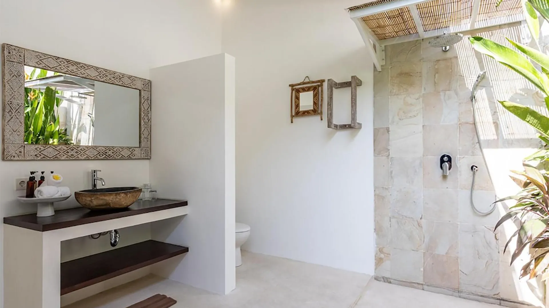 4 Bedroom Villa - Kerobokan Seminyak