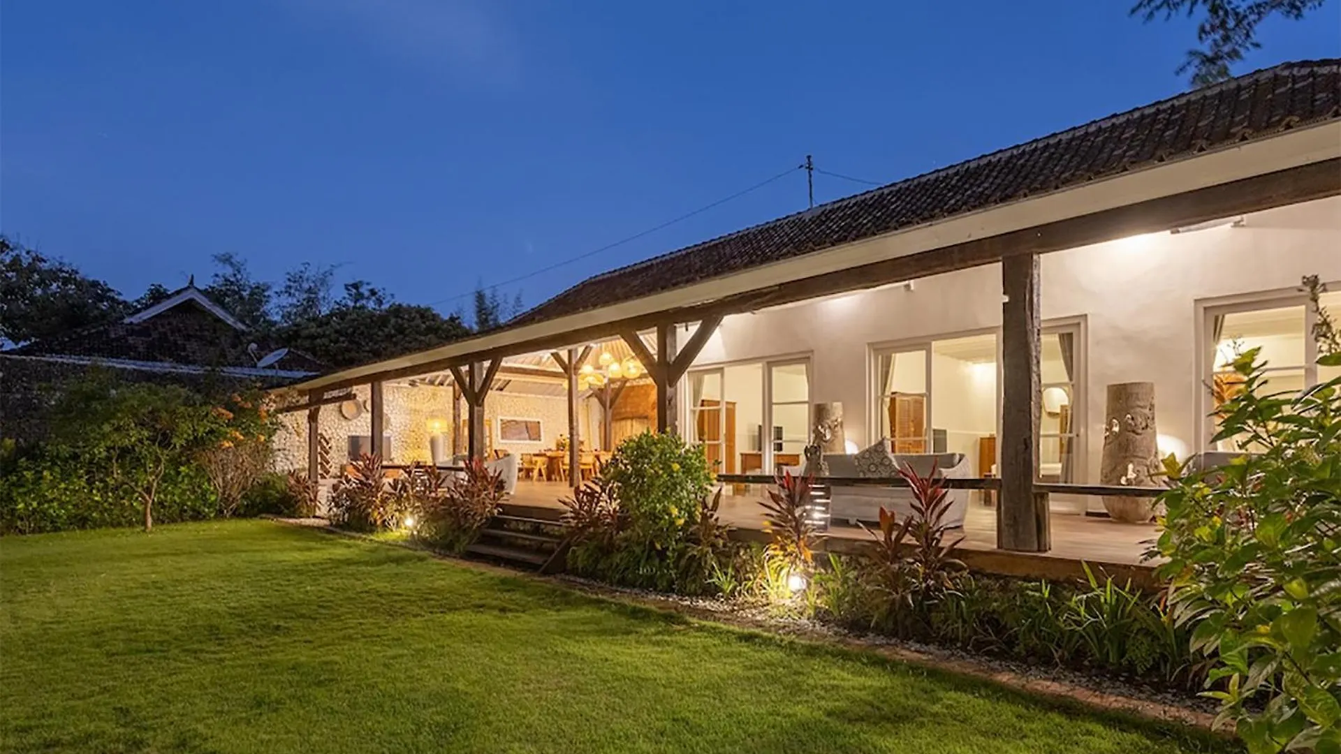 4 Bedroom Villa - Kerobokan Seminyak  Seminyak (Bali)
